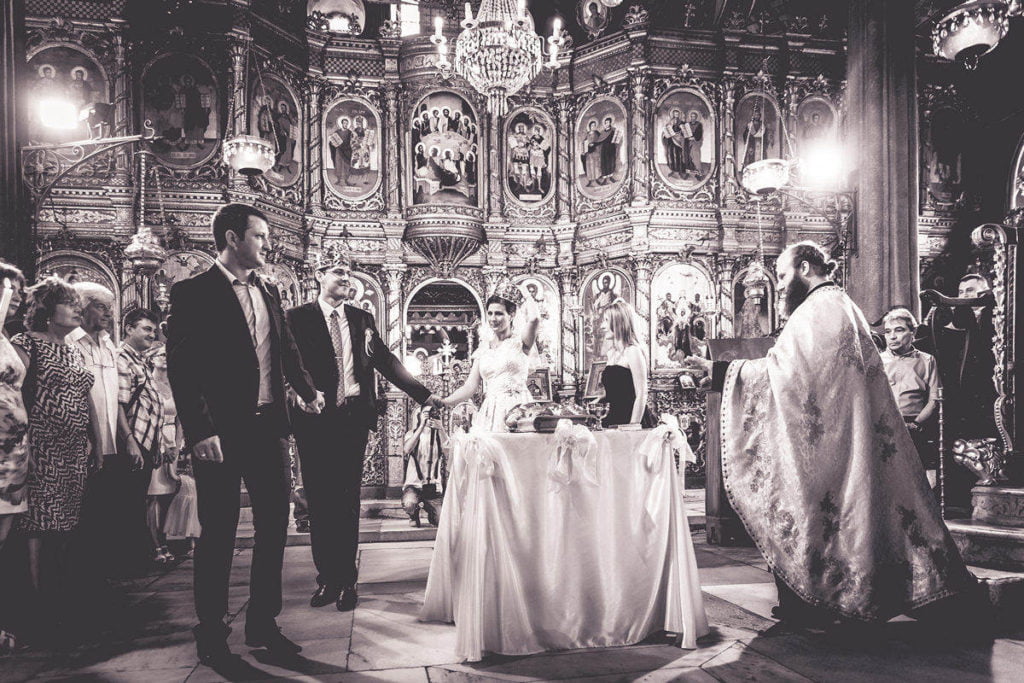tel.: +359888519167; www.fototo.be; www.facebook.com/IvanBanchevPhotography Сватбена фотография от добър сватбен фотограф Иван Банчев
