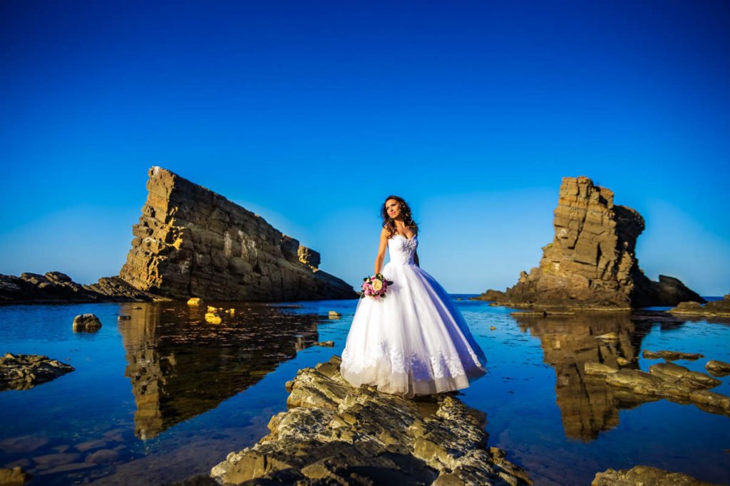 tel.: +359888519167; www.fototo.be; www.facebook.com/IvanBanchevPhotography Сватбена фотография от добър сватбен фотограф Иван Банчев