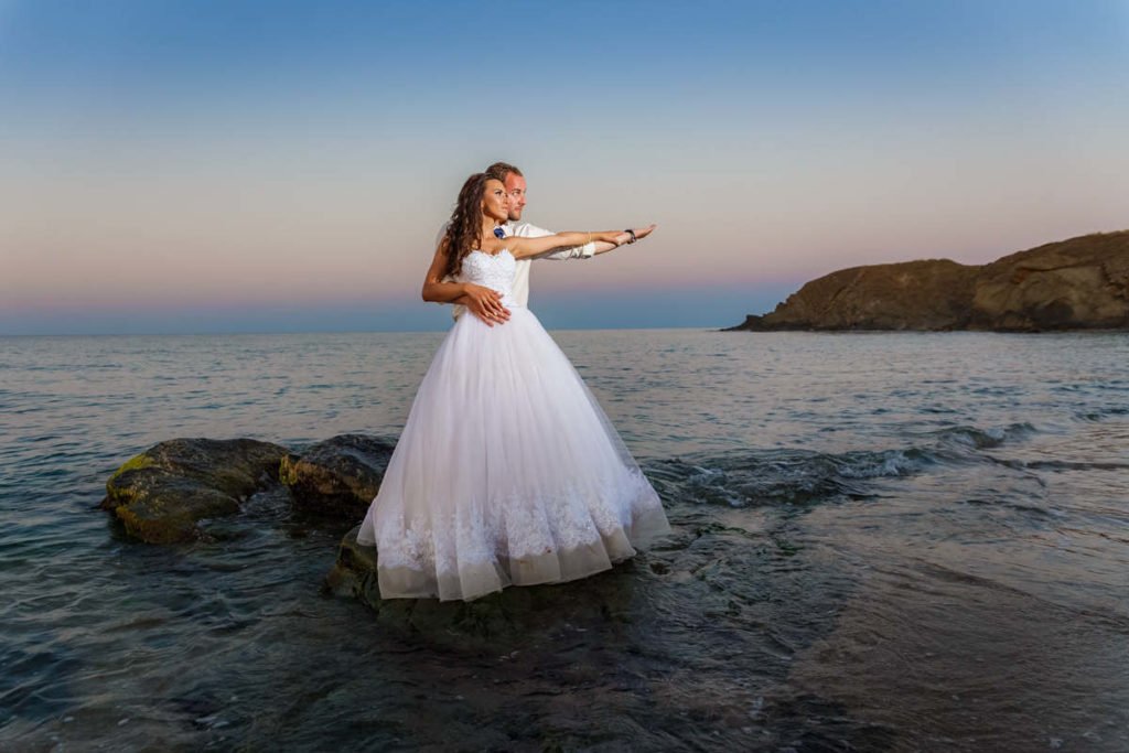 tel.: +359888519167; www.fototo.be; www.facebook.com/IvanBanchevPhotography Сватбена фотография от добър сватбен фотограф Иван Банчев
