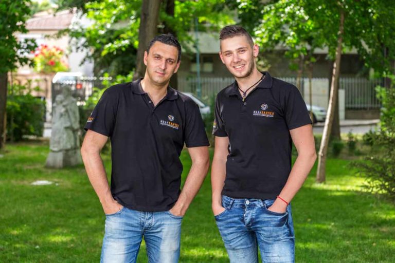 tel.: 0888519167; www.fototo.be; www.facebook.com/IvanBanchevPhotography добър фотограф, Иван Банчев фотография, Иван Банчев фотограф, професионален фотограф,Професионална фотография, Екипът на FOTOTO.BE, fototo.be, сватбен фотограф, Сватбени портрети, сватбено тържество, фото книга