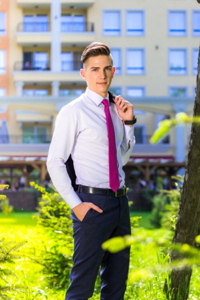 tel.: +359888519167; www.fototo.be; www.facebook.com/IvanBanchevPhotography добър фотограф, Иван Банчев фотография, абитуриентски бал, професионален фотограф, фото книга абитуриентски бал, професионална фотография на абитуриентски бал, индивидуално фото заснемане на абитуриент, Фото заснемане на абитуриенти от цял клас, абитуриентски фото албум, абитуриентска фото сесия