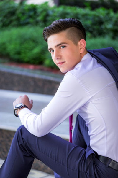 tel.: +359888519167; www.fototo.be; www.facebook.com/IvanBanchevPhotography добър фотограф, Иван Банчев фотография, абитуриентски бал, професионален фотограф, фото книга абитуриентски бал, професионална фотография на абитуриентски бал, индивидуално фото заснемане на абитуриент, Фото заснемане на абитуриенти от цял клас, абитуриентски фото албум, абитуриентска фото сесия