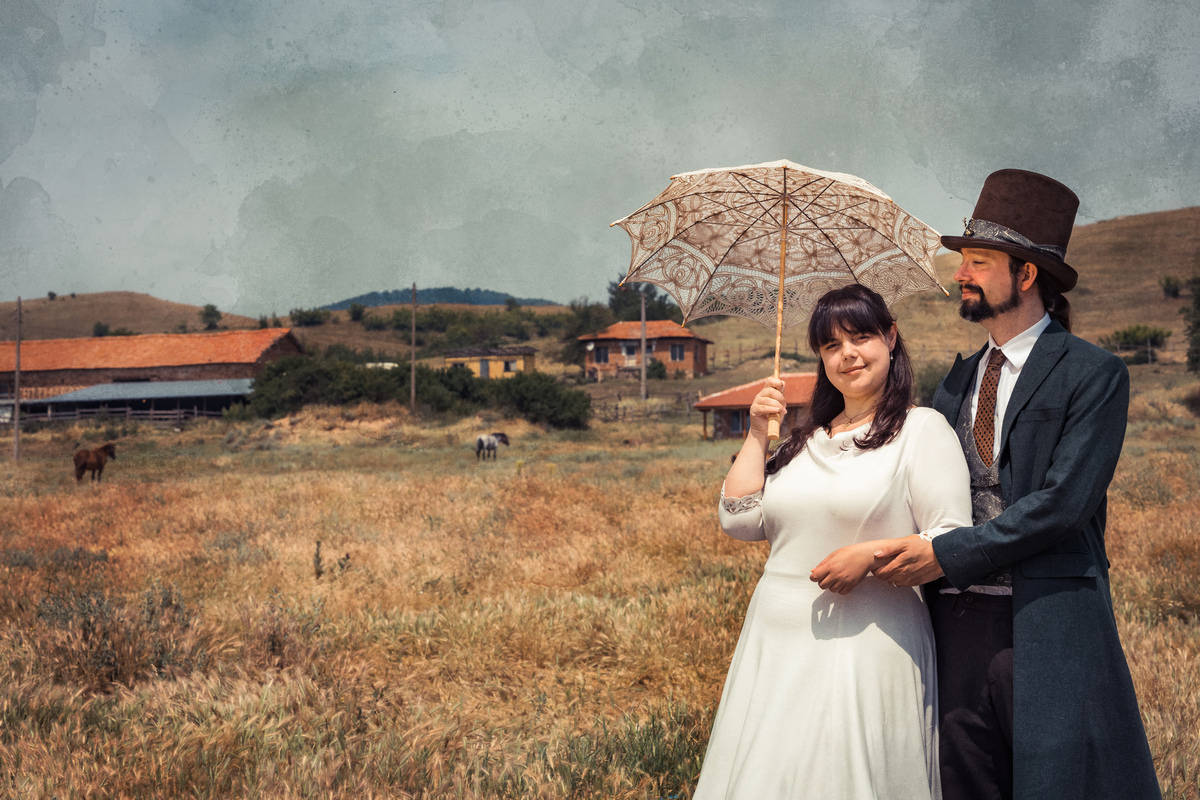 tel.: +359888519167; www.fototo.be; www.facebook.com/IvanBanchevPhotography Сватбена фотография от добър сватбен фотограф Иван Банчев