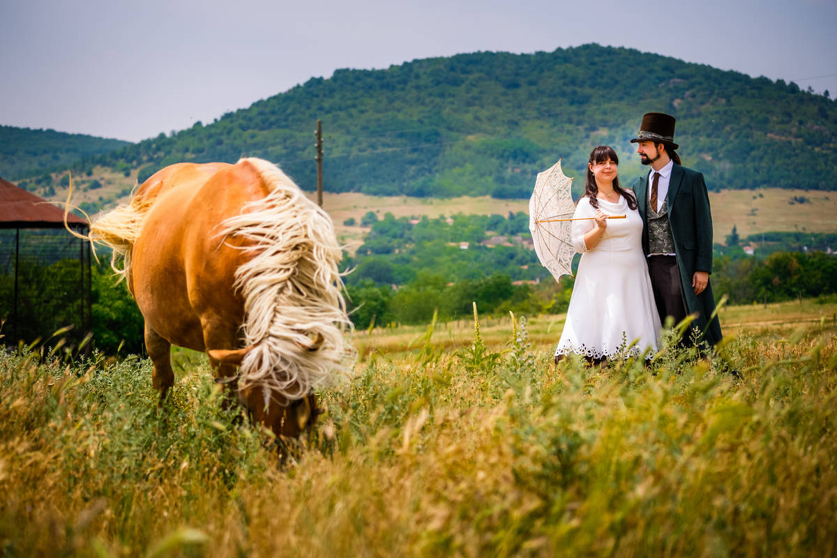 tel.: +359888519167; www.fototo.be; www.facebook.com/IvanBanchevPhotography Сватбена фотография от добър сватбен фотограф Иван Банчев