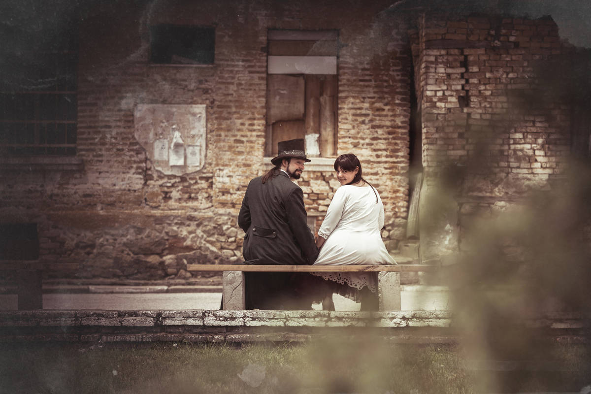 tel.: +359888519167; www.fototo.be; www.facebook.com/IvanBanchevPhotography Сватбена фотография от добър сватбен фотограф Иван Банчев
