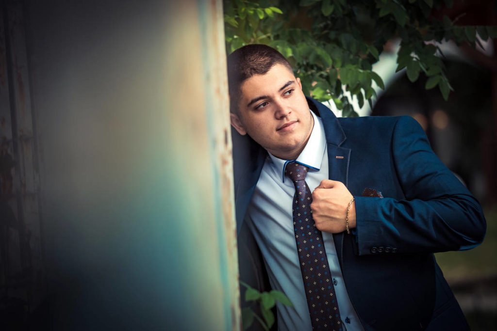tel.: +359888519167; www.fototo.be; www.facebook.com/IvanBanchevPhotography добър фотограф, Иван Банчев фотография, абитуриентски бал, професионален фотограф, фото книга абитуриентски бал, професионална фотография на абитуриентски бал, индивидуално фото заснемане на абитуриент, Фото заснемане на абитуриенти от цял клас, абитуриентски фото албум, абитуриентска фото сесия